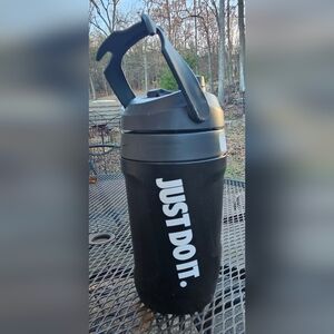 Nike 64oz Water Jug Black & White